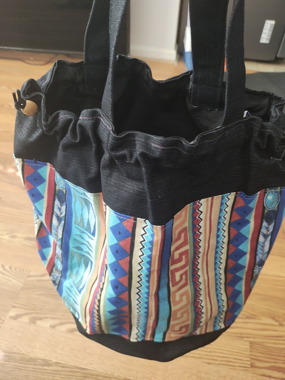 Striped Aztec Drawstring Tote Bag - Black Trim